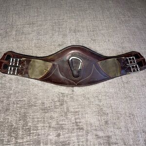 Devoucoux Brown Leather Padded Anatomic Dressage Girth 24"-60cm